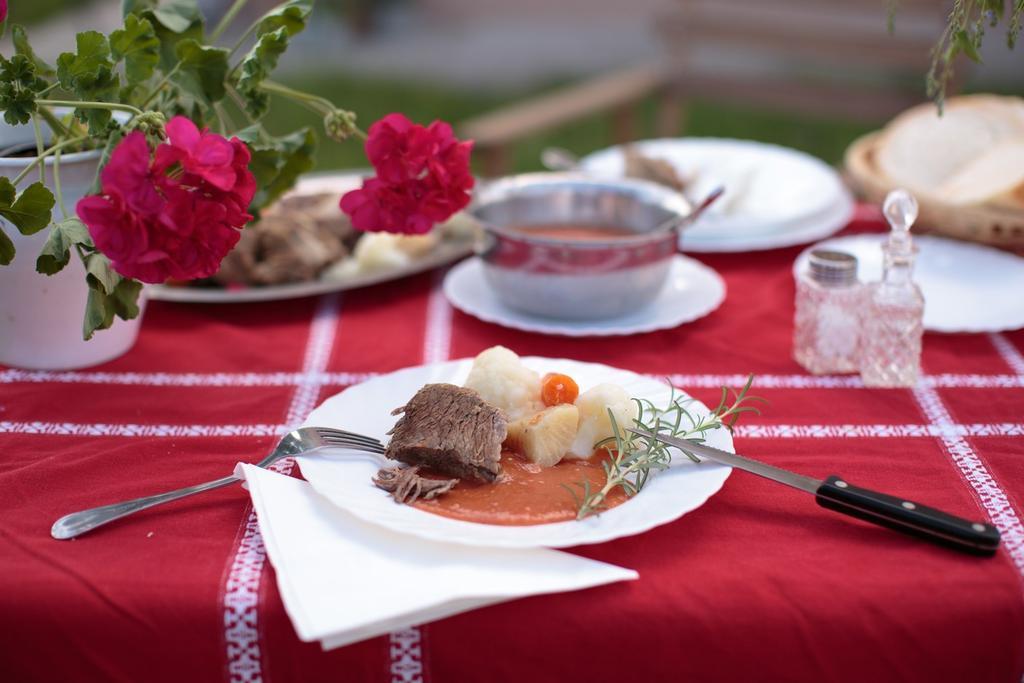 Guesthouse Capistro Bilje Dış mekan fotoğraf
