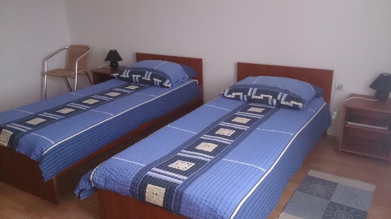 Guesthouse Capistro Bilje Dış mekan fotoğraf